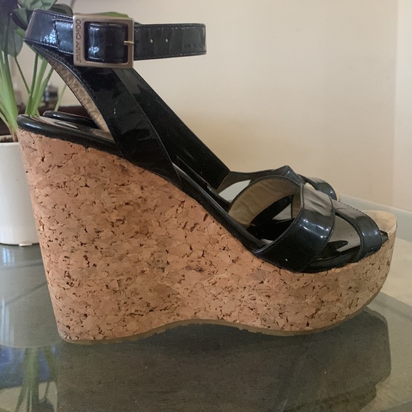 ✨JIMMY CHOO PAPYRUS BLACK PATENT LEATHER CORK WEDGE PLATFORM SANDALS - Picture 14 of 15